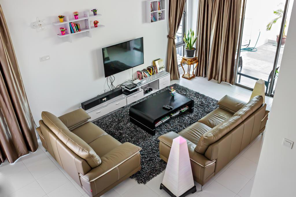 R Residence Jelutong Eksteriør bilde